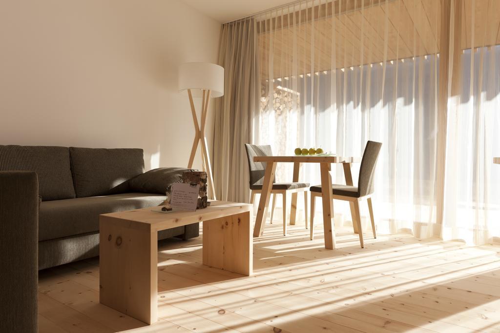 Relais & Chateaux In Lain Hotel Cadonau Brail 외부 사진